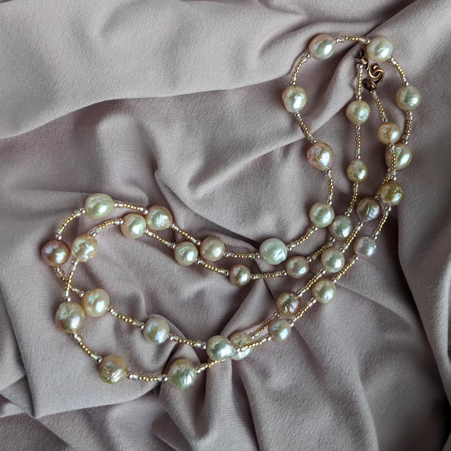 Mrew Noir jewelry, story 005, photo 2 of 6